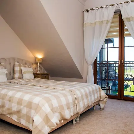 Nocleg ze śniadaniem Feniks Agro&spa Adults Only